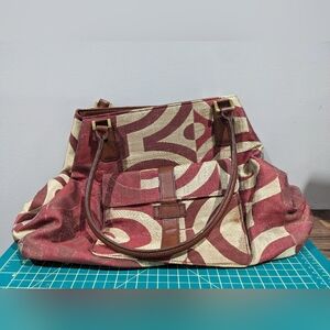 Casual Canvas Tote Bag in Burgundy and Cream